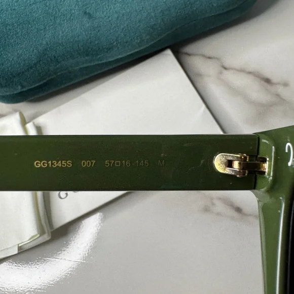 Gucci Sunglasses - Picture 4 of 4